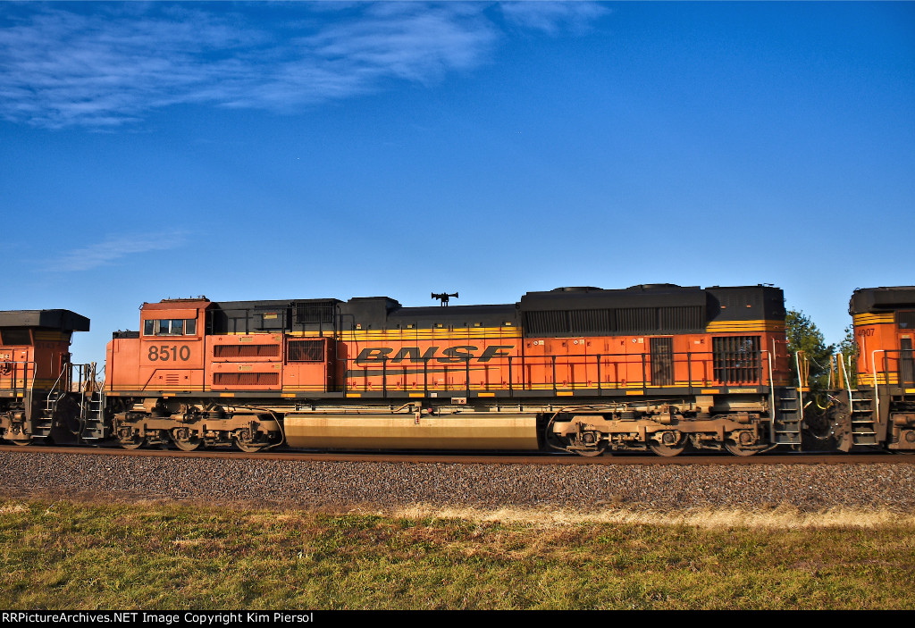 BNSF 8510